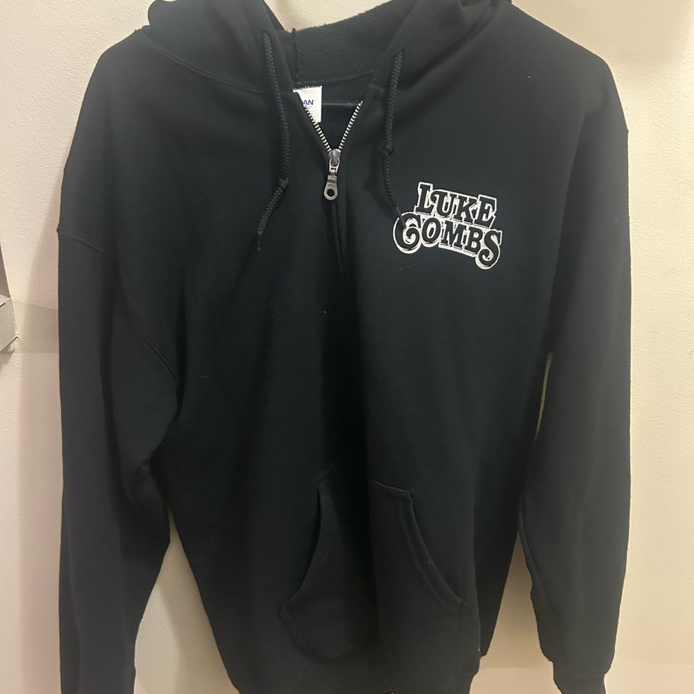 Luke Combs Beer Never Broke My Heart Gildan Heavy Blend Black Hoodie/Jacket
